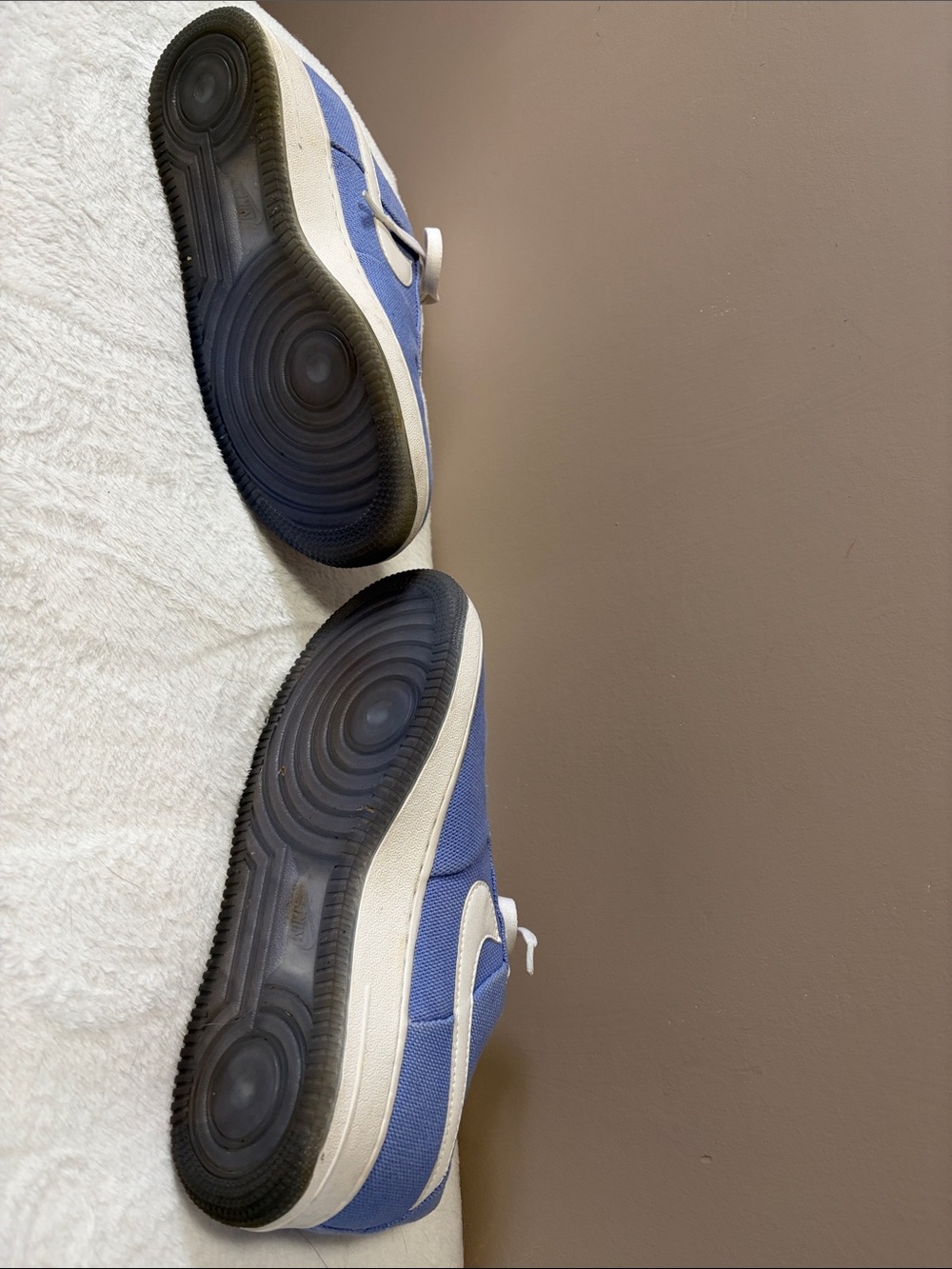 Nike Air Force 1 Low Top Sneakers - 8.5 Women’s Light Blue & White Canvas - Picture 5 of 7